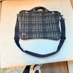 BUILT Stylish Black & White Crossbody Laptop Sleeve Bag